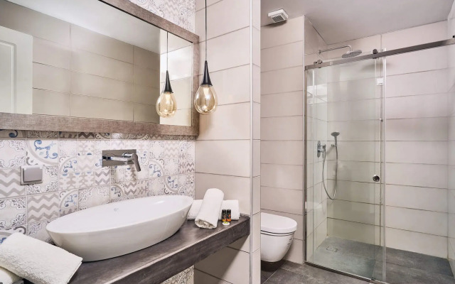 Arte & Mare Elia Luxury Suites & Idolio Vllas