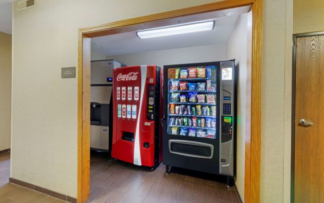 Comfort Inn River's Edge