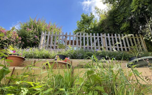 Tilly's Cottage