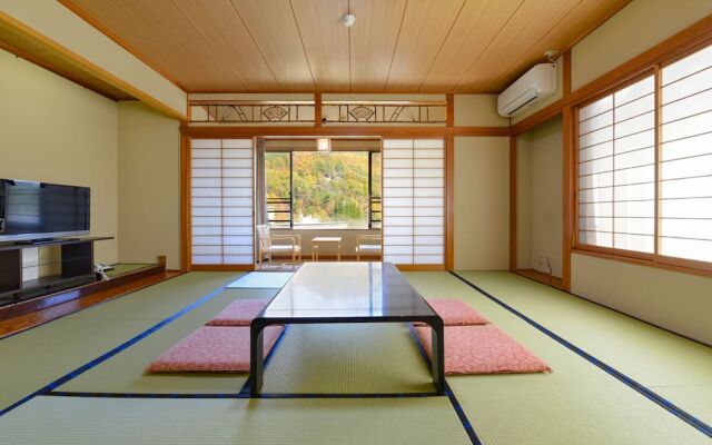 Ooedo Onsen Monogatari Shinshu Kakeyu