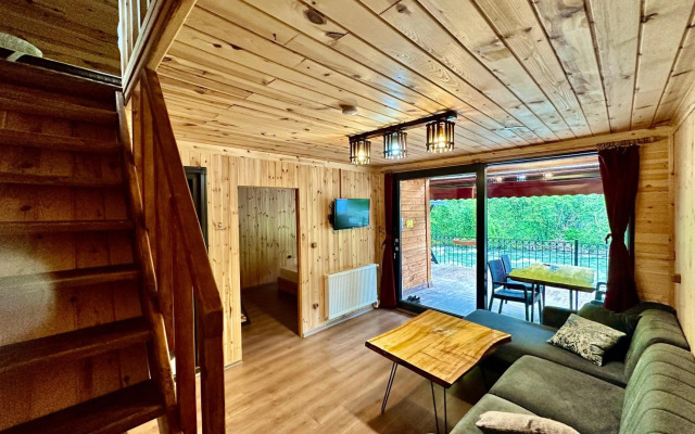 Tuva Villa's