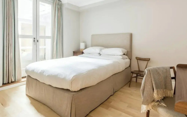 Sussex Gardens III by Onefinestay