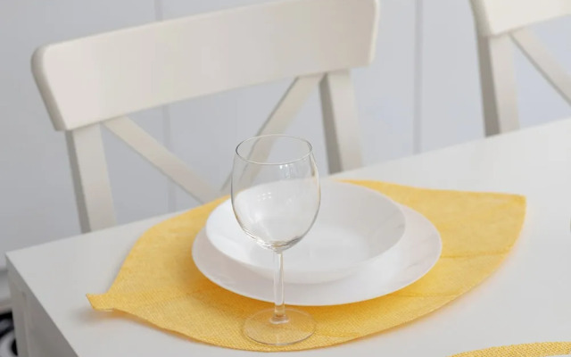 Sunny Apartment With Parking by Renters