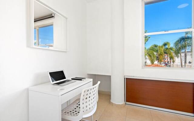 Cacique by Otium