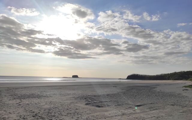 Playa Hermosa Ecolodge