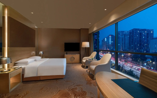Renaissance Chengdu Hotel