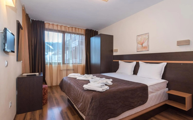 St. George Ski & Holiday