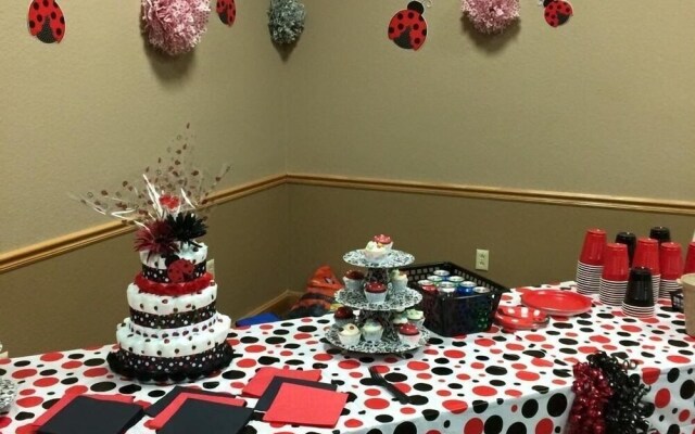 Fossil Creek Hotel And Suites