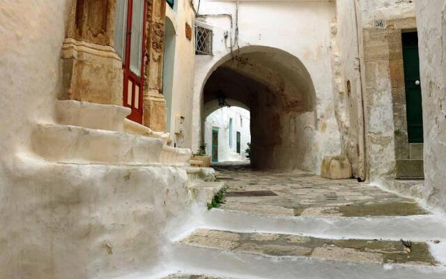 Via Tarantini 3 (Adults Only)