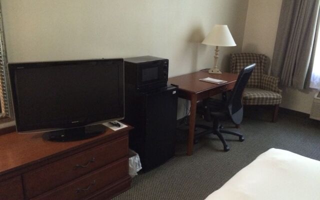 Country Inn & Suites by Radisson, Newark, DE