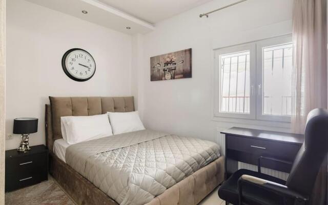 Lassani cozy and quiet, 2 bedroom apartm with spacious balcony