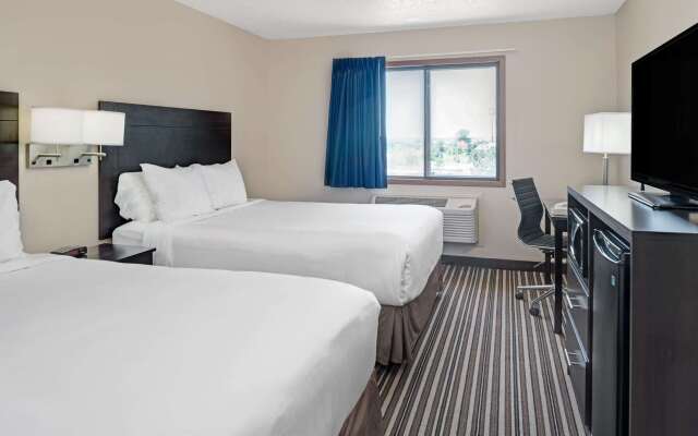 Super 8 by Wyndham Omaha I-80 West