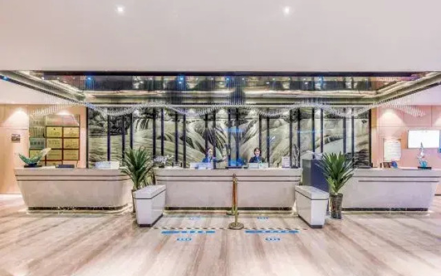 Star Luxury International Hotel