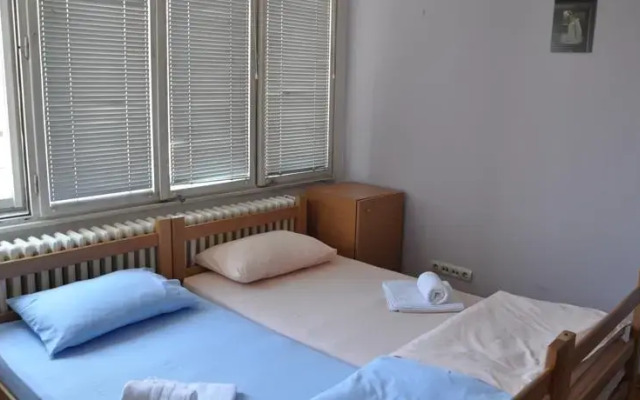 1001 Nights Hostel