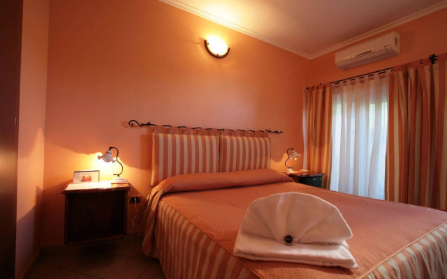 Airport Hotel