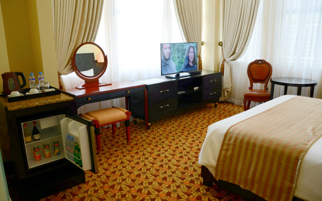 The Luneta Hotel
