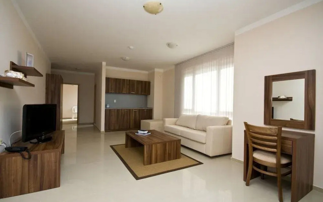 Paradise Bay Hotel