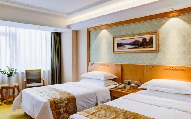 Vienna 3 Best Hotel (Nanchang Qingshan Lake High-tech)