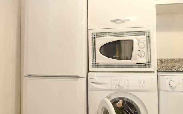 Deluxe Apartment with Giralda views