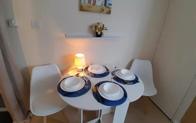 Charming Northampton Apartment With 2 Bedrooms