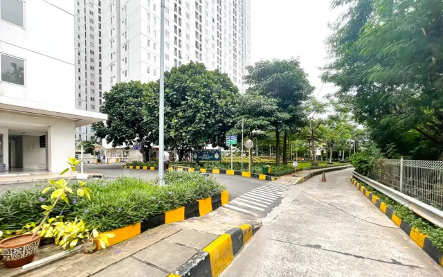 RedLiving Apartemen Bassura City - Gracefull Rooms Tower Dahlia