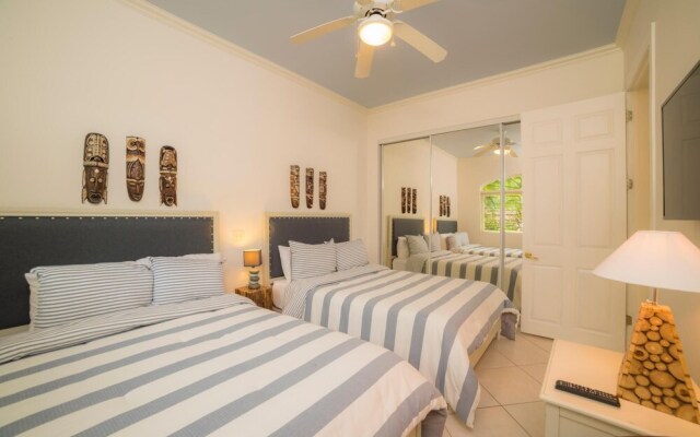 Colina 8E Family - Condo