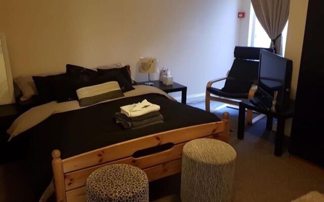 Macleods Guest House