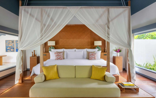 Raffles Maldives Meradhoo Resort