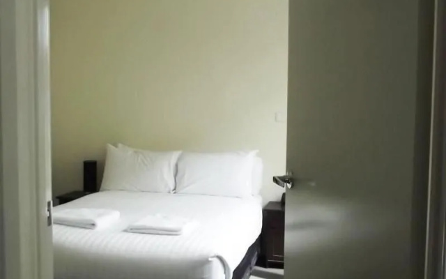 Heyfield Railway Hotel – Guest Rooms – Heyfield