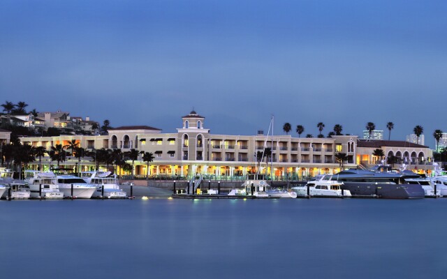 Balboa Bay Resort