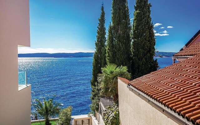 Nice Home in Crikvenica With Wifi and 2 Bedrooms