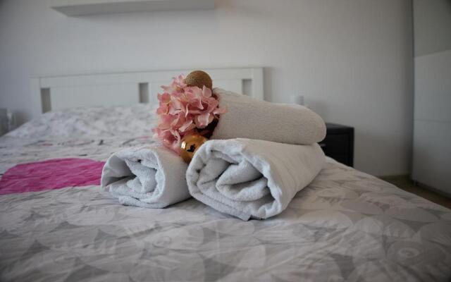 Wings Luxury Suites 2