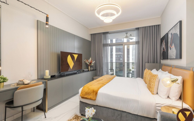 Vogue| Downtown close to Burj Khalifa | Dubai Mall