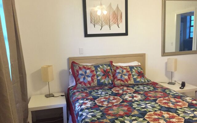 Silver Spray Motel
