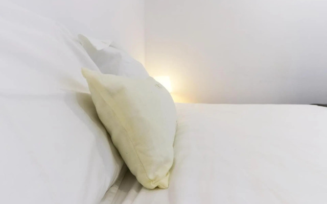 Wal Apartments- 3 bedrooms with parking space