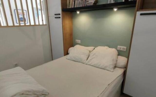 Studio Cauterets, 1 Pièce, 4 Personnes - Fr-1-234-242