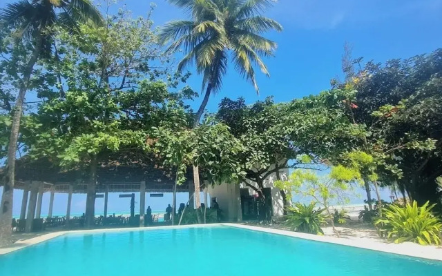 Garden Beach Bungalows