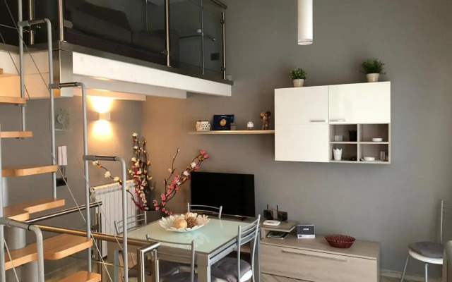 Teorema Holiday House