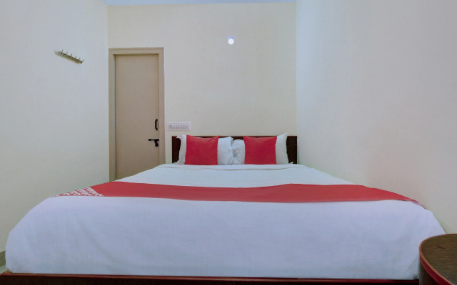 Vishnu Residency By OYO Rooms
