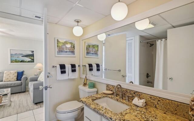 Sandpiper Cove 2041 1 Bedroom Condo by RedAwning