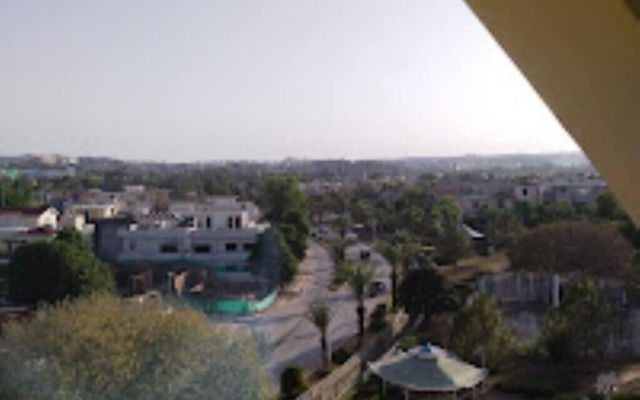 Luxury guest house bahria