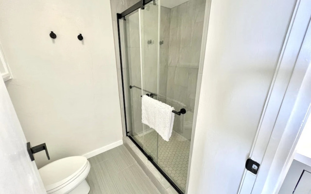 Stunning Views Best Locale Hilo 2BRCondo