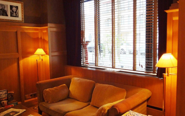 Hotel Le Cercle Tour Eiffel