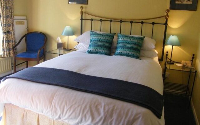 The Tumbling Weir Hotel & Restaurant