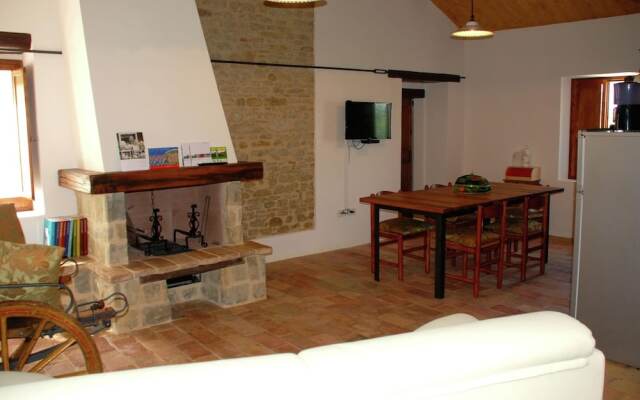 Belvilla by OYO Lisa Fonte Parolla