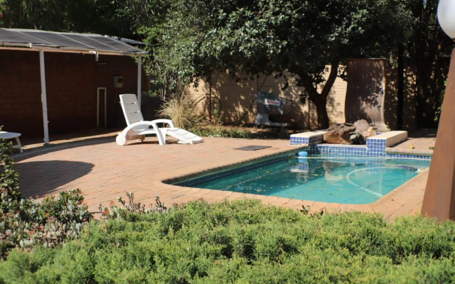 Die Gastehuis/The Guesthouse