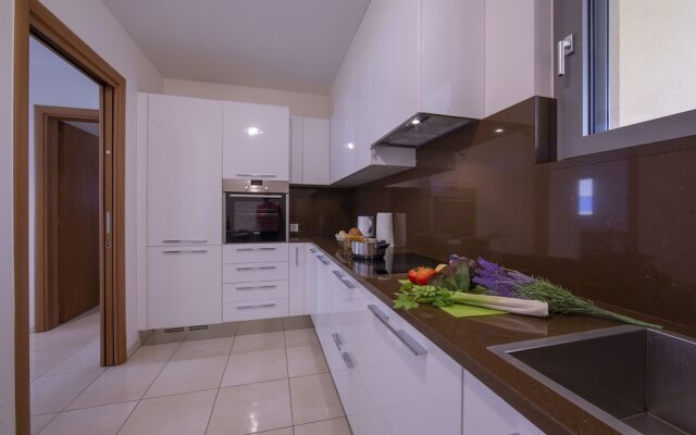 Porza Home