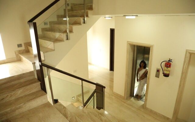 Royal Residence Cyber City