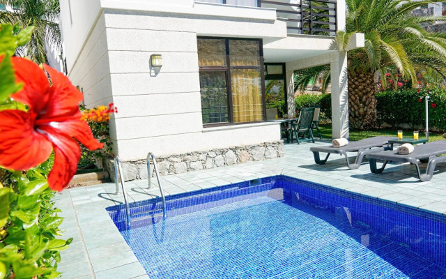 Sunshine Villas