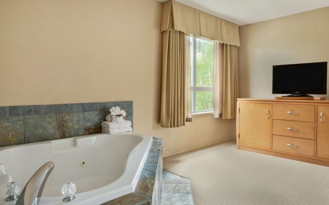 Ramada Nanaimo
